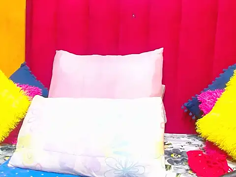 Cherrybootyofjoy86 online show from April 2026 06:47:02 AM