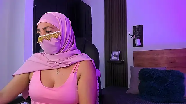 Nailea   online show from April 2026 02:17:01 AM