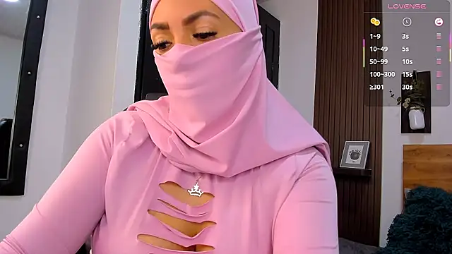 Nailea   online show from April 2026 02:02:01 AM