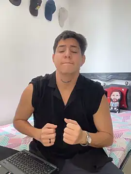 Johannes mills online show from April 2026 06:58:01 PM