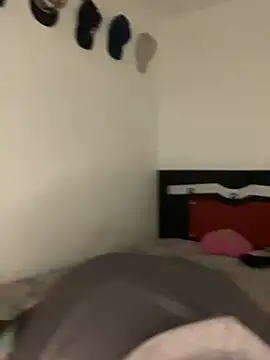 Johannes mills online show from April 2026 01:07:01 AM