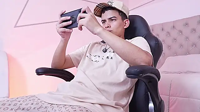 DrakoStone online show from April 2026 08:48:02 PM