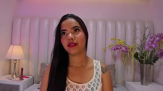 XimenaClass online show from April 2026 06:05:01 AM