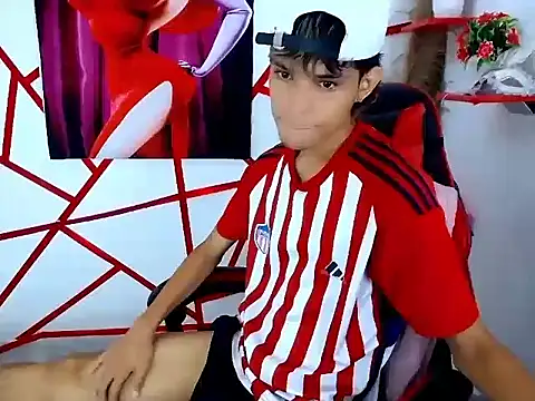 chris evans77 online show from April 2026 12:43:01 PM