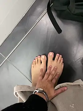 Badharley  online show from April 2026 07:58:02 PM