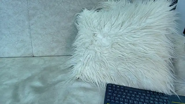 Zoee 8 online show from June 2026 01:28:02 AM