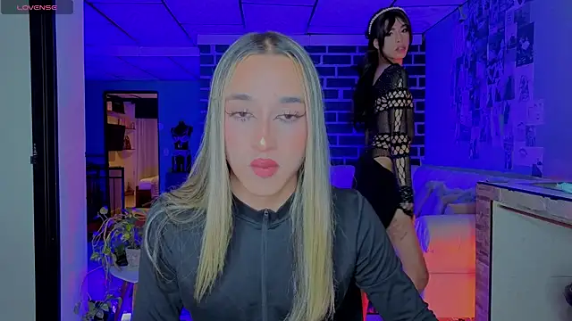 Miss sunshinee online show from April 2026 04:52:01 AM