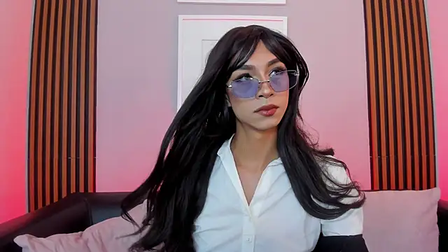 Miss sunshinee online show from April 2026 04:03:01 AM