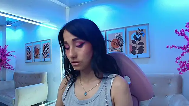 Palmer foxx online show from April 2026 03:19:01 AM