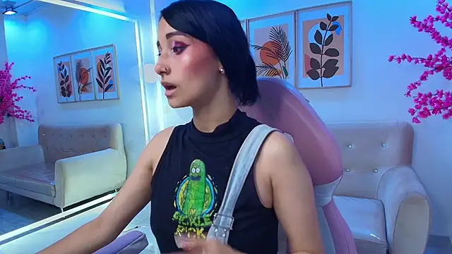 Palmer foxx online show from April 2026 03:11:02 AM