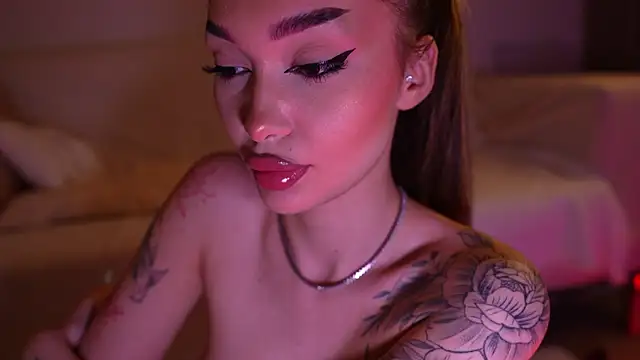 SashaFererra online show from April 2026 09:39:33 PM