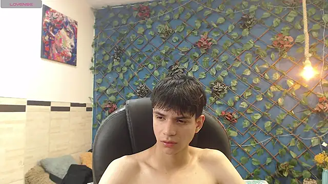 maxim rod online show from April 2026 04:14:01 AM