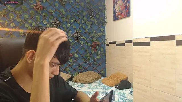 maxim rod online show from April 2026 03:19:02 AM