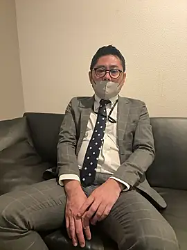 RYUICHI 1919 online show from May 2026 10:34:01 AM