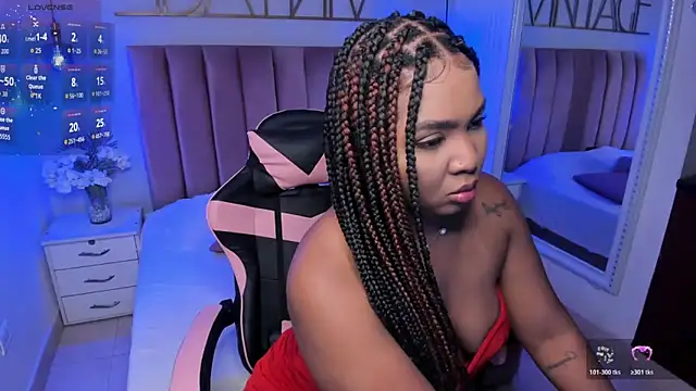 madisoncurt  online show from May 2026 10:36:02 AM