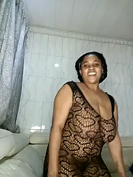 starrgirlll online show from April 2026 02:02:02 PM