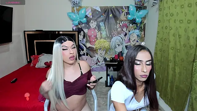 Snapshot of beautiful_hotgirls chatting on June 2026 04:39:01 AM beautiful hotgirls online show from June 2026 04:39:01 AM