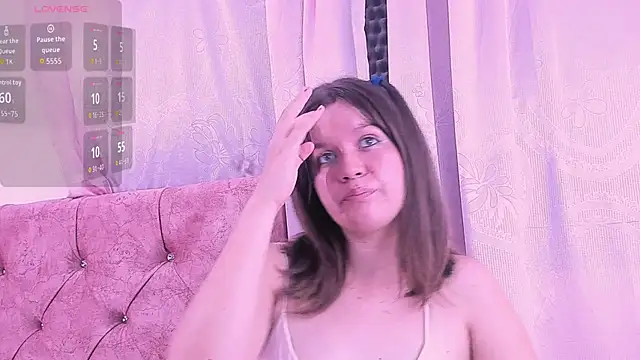  Lunasex  online show from April 2026 02:46:02 PM