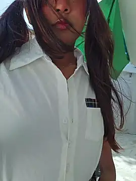 Pretty karol online show from July 2026 02:28:01 PM