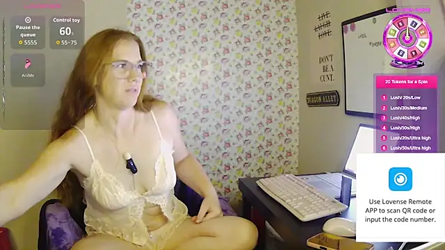 RoxyRedXO12 online show from June 2026 05:23:02 AM