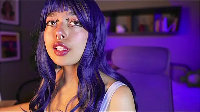 Saphyralux online show from May 2026 09:12:02 PM