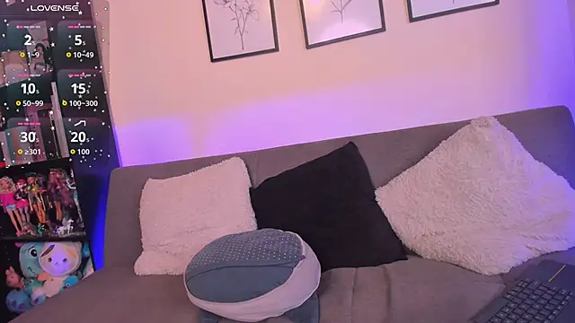 dream danna1 online show from April 2026 01:41:01 PM