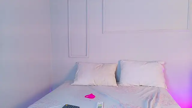 ThalianaRosse online show from April 2026 03:44:02 AM