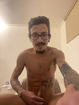 younghotcook online show from April 2026 11:56:01 PM