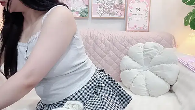 kittrnjpgirl online show from June 2026 01:44:02 AM