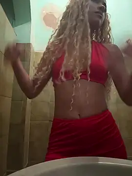 Snapshot of Marianapaiv chatting on April 2026 12:39:01 AM Marianapaiv online show from April 2026 12:39:01 AM