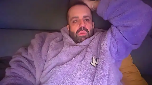 Snapshot of pirulomadrid79 chatting on March 2026 02:24:01 AM pirulomadrid79 online show from March 2026 02:24:01 AM