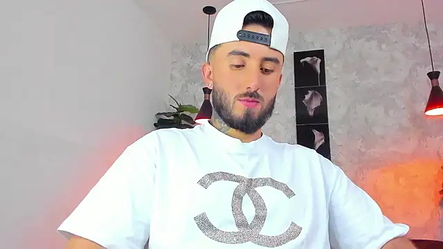 martin foster  online show from April 2026 08:57:01 PM