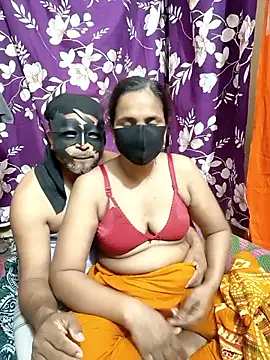 Pujacouple 955 online show from April 2026 05:19:02 PM