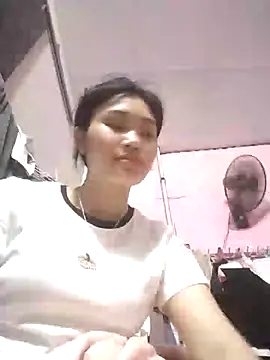 Snapshot of Saryloveparadise chatting on March 2026 06:47:01 AM Saryloveparadise online show from March 2026 06:47:01 AM