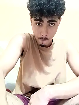 Snapshot of LucaColmal chatting on April 2026 06:08:02 AM LucaColmal online show from April 2026 06:08:02 AM