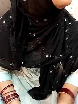 Snapshot of Miss_Noor__ chatting on April 2026 06:28:01 AM Miss Noor online show from April 2026 06:28:01 AM