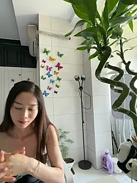 Snapshot of yuanpu0925 chatting on April 2026 02:35:02 AM yuanpu0925 online show from April 2026 02:35:02 AM