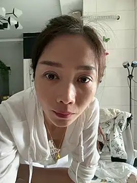 Snapshot of yuanpu0925 chatting on April 2026 06:41:02 AM yuanpu0925 online show from April 2026 06:41:02 AM