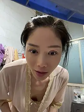 Snapshot of yuanpu0925 chatting on May 2026 12:20:02 AM yuanpu0925 online show from May 2026 12:20:02 AM
