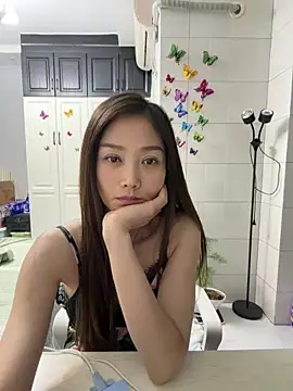 Snapshot of yuanpu0925 chatting on April 2026 08:15:02 PM yuanpu0925 online show from April 2026 08:15:02 PM