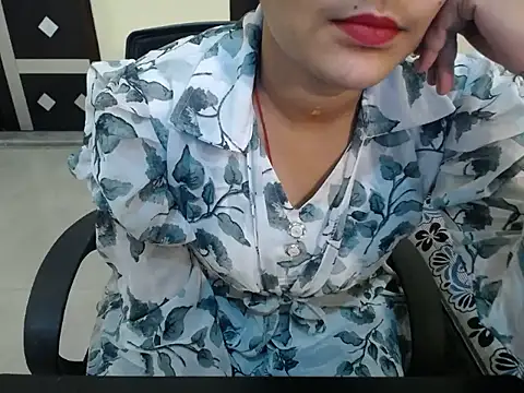 Snapshot of Riya_saini06 chatting on April 2026 06:04:01 AM Riya saini06 online show from April 2026 06:04:01 AM