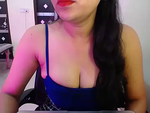 Riya saini06 online show from May 2026 05:38:02 AM