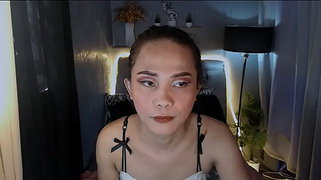 VeronicaFoxxxx online show from April 2026 01:03:01 AM
