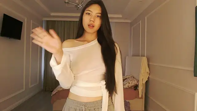 SecretTiny online show from July 2026 02:45:02 AM