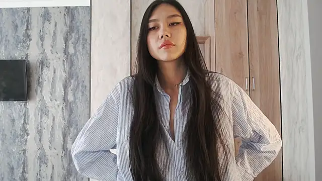 SecretTiny online show from May 2026 01:17:02 AM