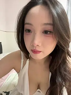 Alice-babyone online show from May 2026 01:43:02 PM
