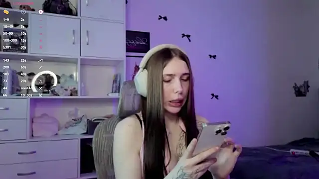 JustEvalove online show from March 2026 12:28:01 PM