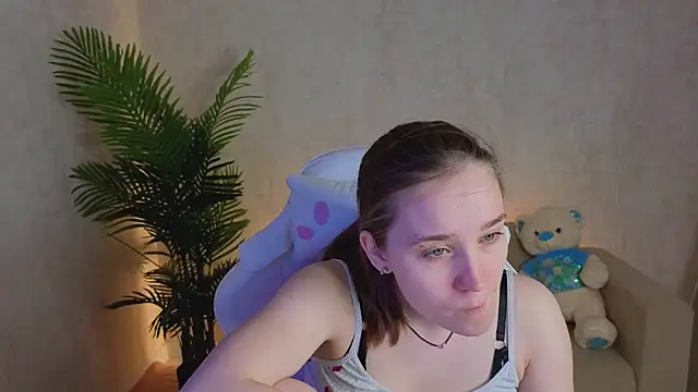 Snapshot of SweetieBlush chatting on May 2026 01:10:01 AM SweetieBlush online show from May 2026 01:10:01 AM