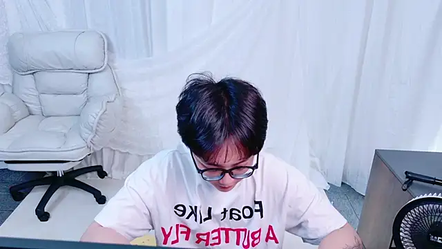 Dkcolo online show from April 2026 08:33:02 AM