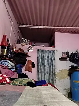 Snapshot of Kuwari_dulhan1 chatting on April 2026 04:47:02 PM Kuwari dulhan1 online show from April 2026 04:47:02 PM